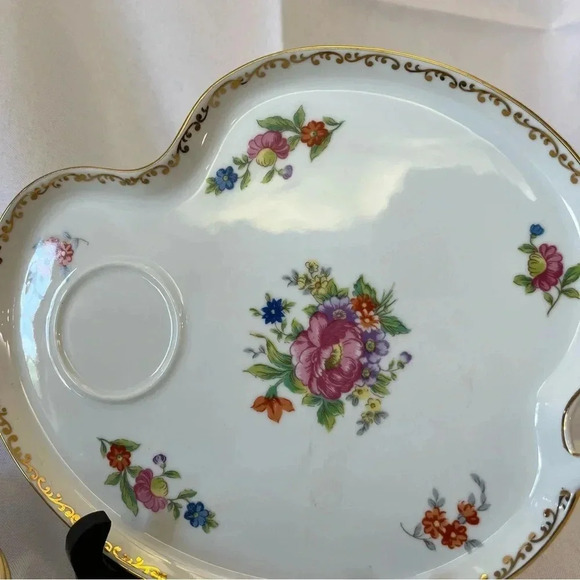 Vintage Noritake Japan Dresdlina Floral + Gold Painted Luncheon Plates - Picture 2 of 6